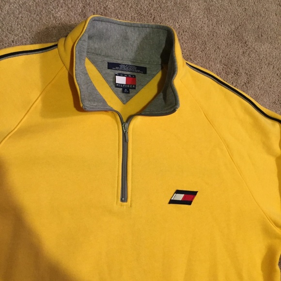 VTG Tommy Hilfiger Athletics Quarter Zip - Picture 3 of 6